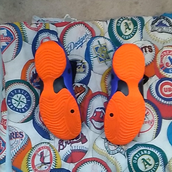 NIKE Flightposite - Picture 3 of 3